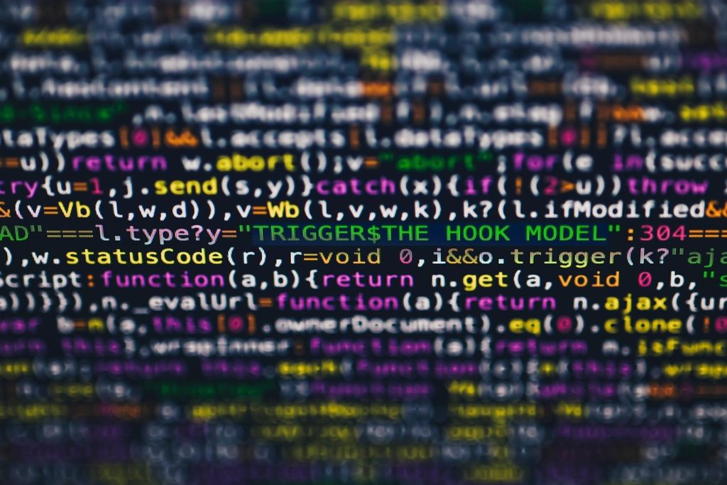 Pengembangan website company profile dengan kode yang rapi